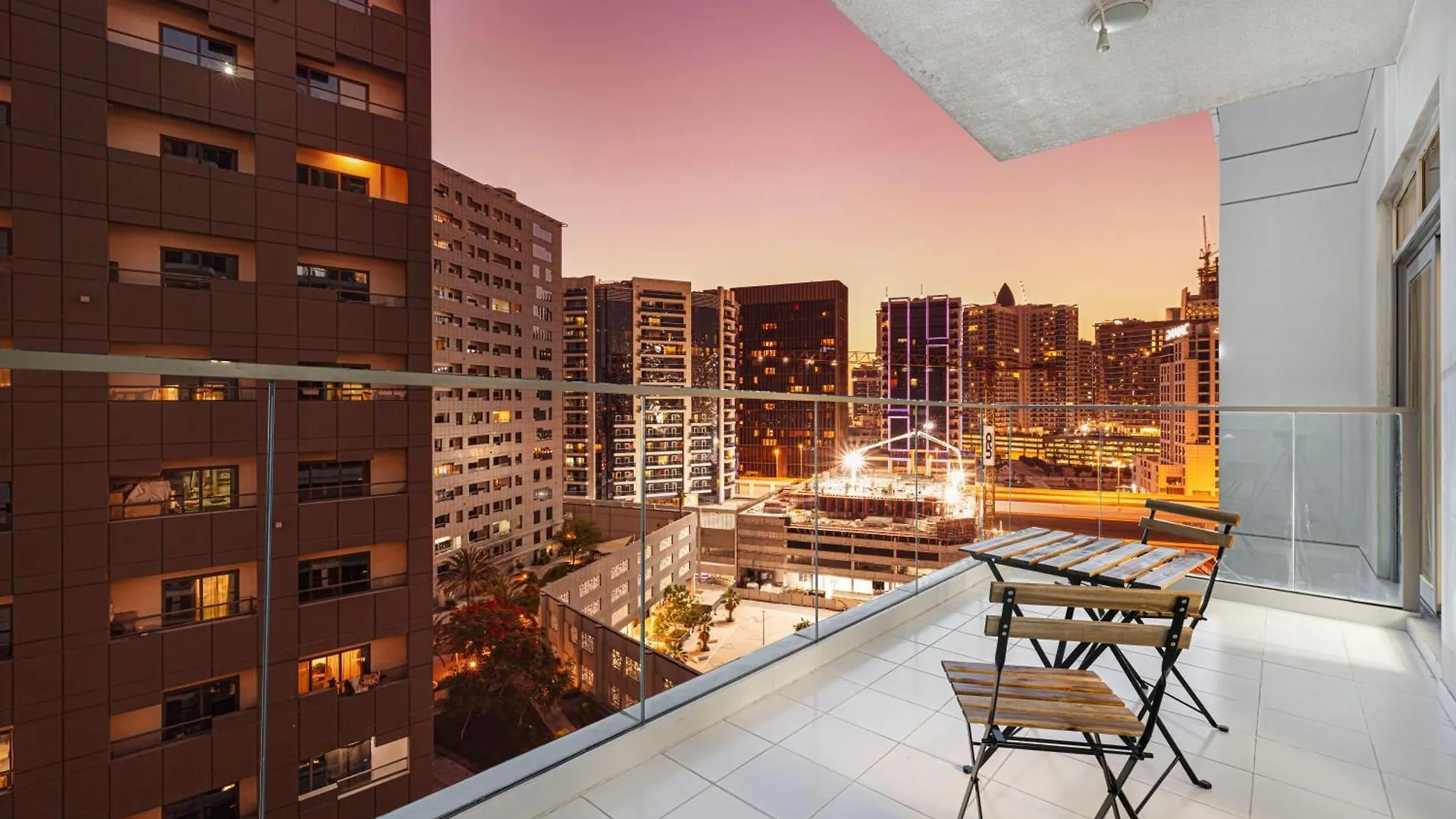 公寓 Modern 1Br In Avanti With Pool & Gym 迪拜