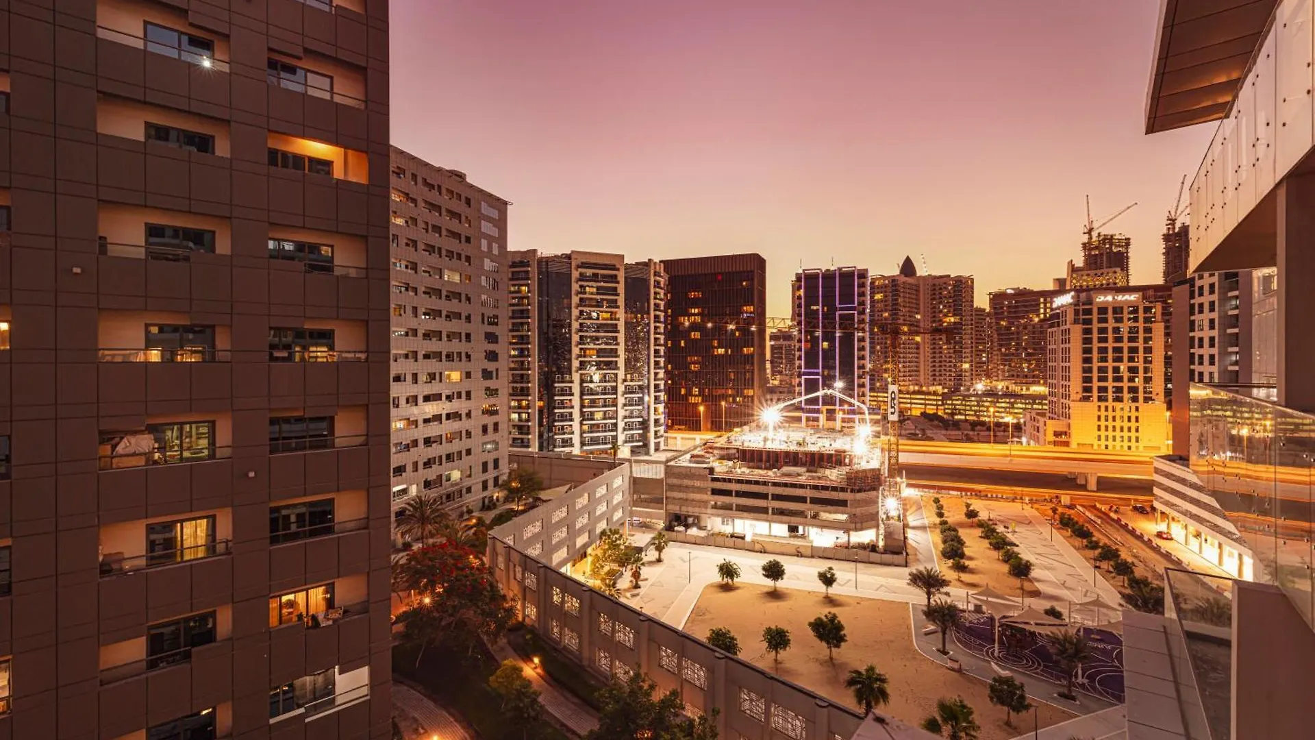 Modern 1Br In Avanti With Pool & Gym 迪拜 公寓