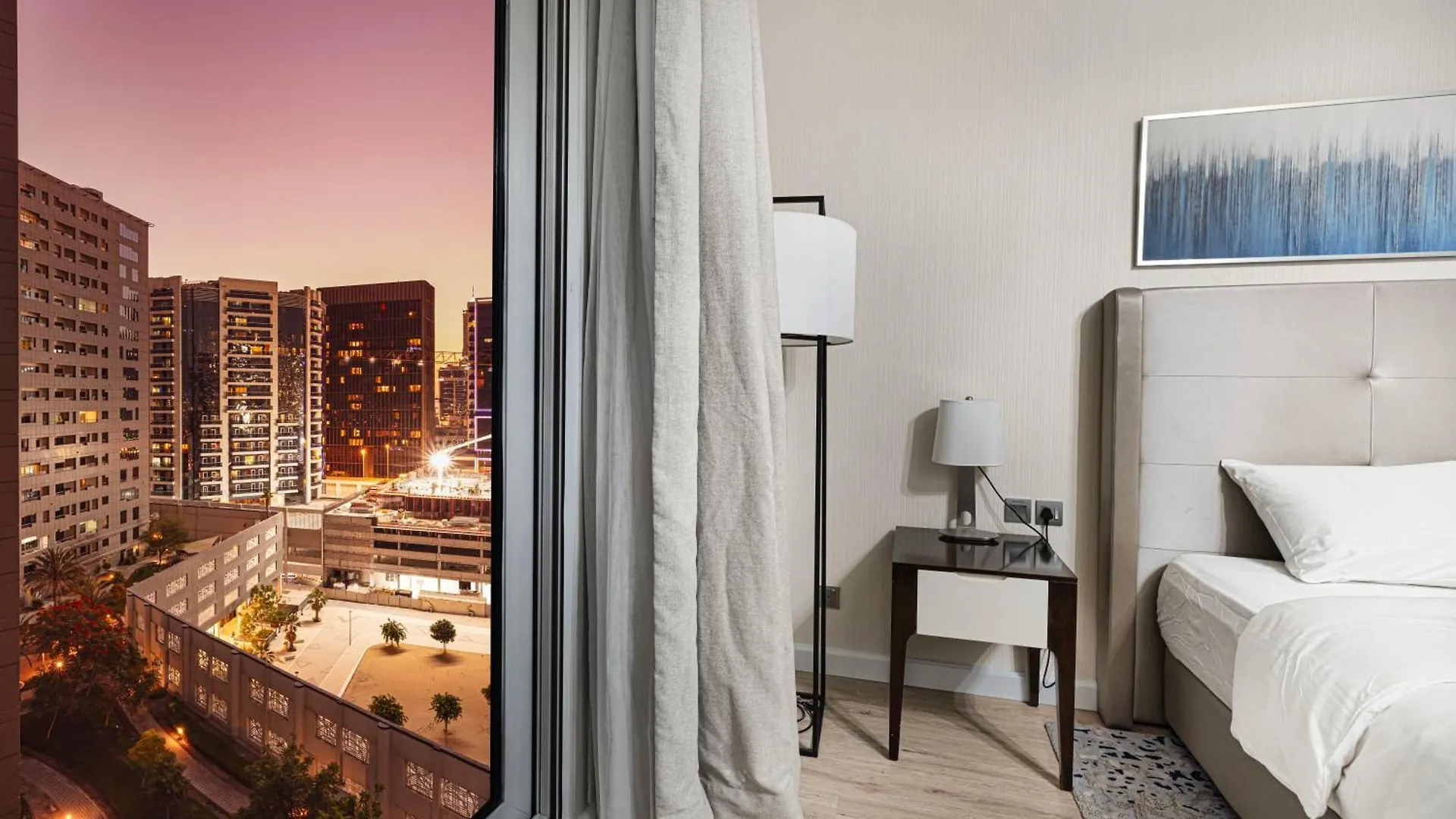 Modern 1Br In Avanti With Pool & Gym 迪拜